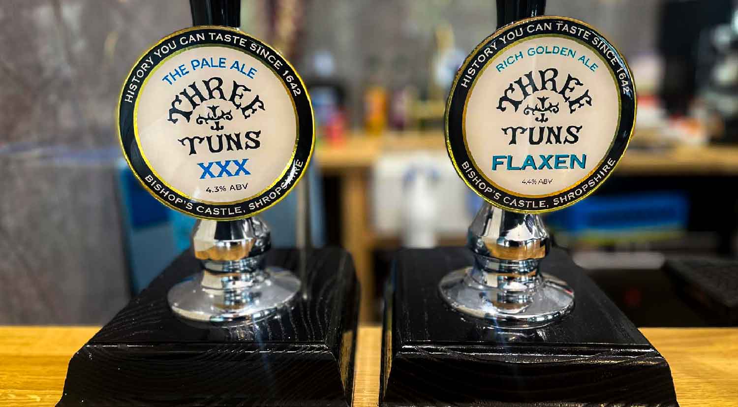 pumps for three tuns brewery real ale at the tankerville bar